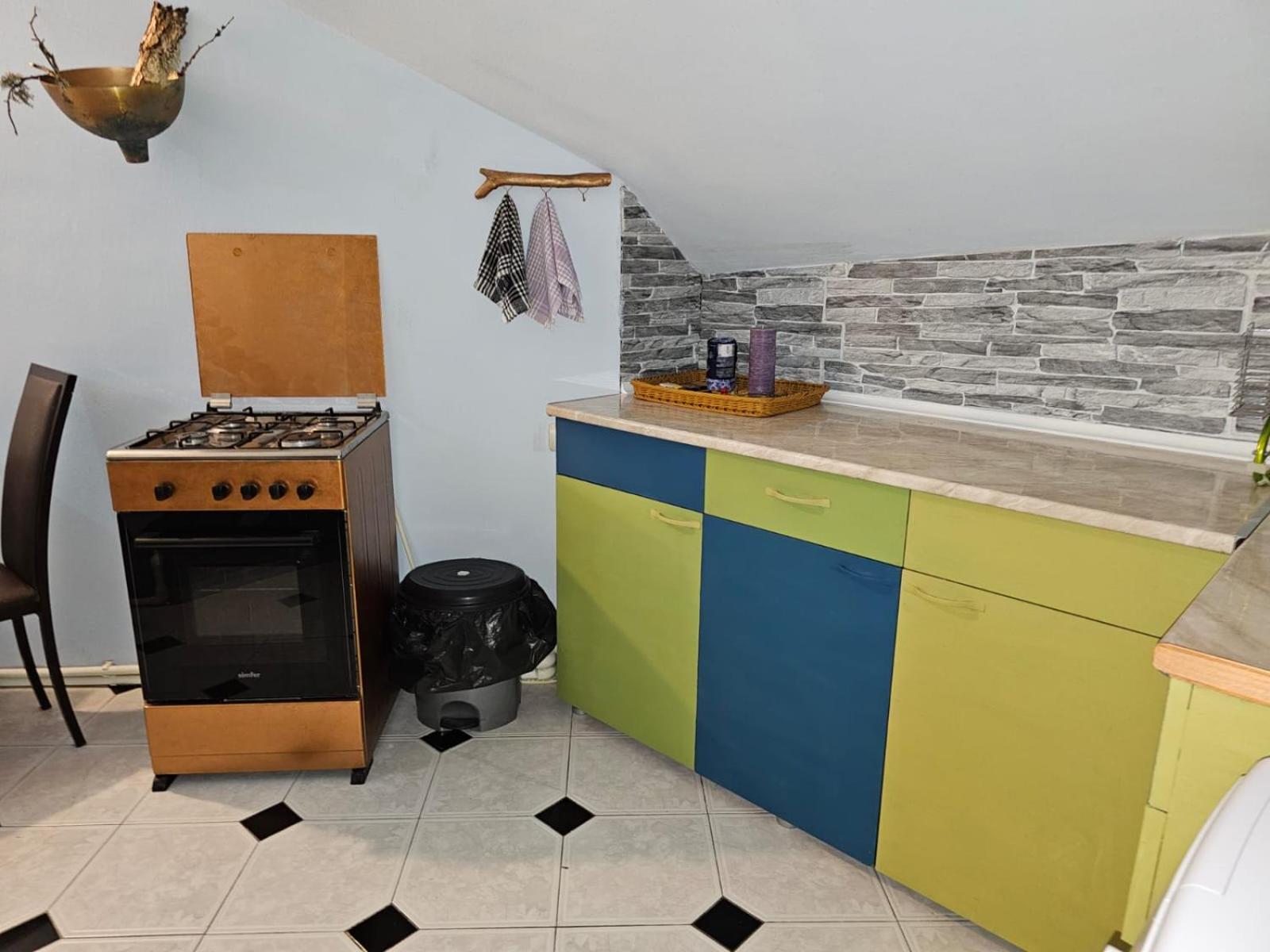 Guest House Likani 2017 Bordžomi Pokoj fotografie